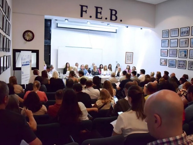 Paritaria: c�mo quedaron los sueldos de estatales y docentes